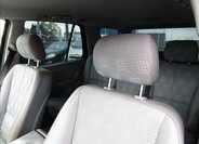 Mercedes-Benz Třídy M Kombi 2,7 l 120 kw