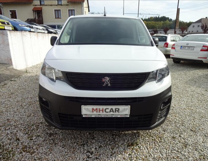 Peugeot Partner Skříň 1,2 l 81 kw