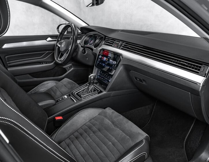 Volkswagen Passat Sedan 1,5 l 110 kw