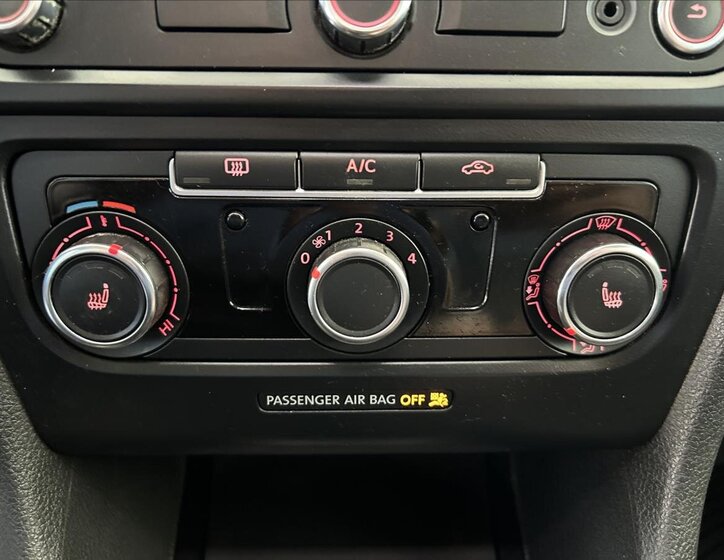 Volkswagen Golf Kombi 2,0 l 103 kw