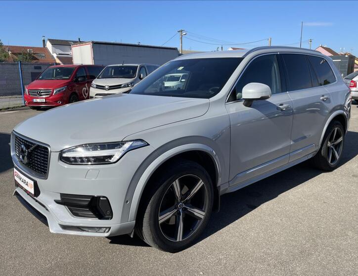 Volvo XC90 1