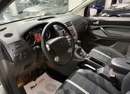 Ford Kuga SUV / Terénní 2,0 l 100 kw