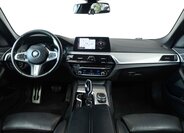 BMW Řada 5 Sedan 3,0 l 195 kw