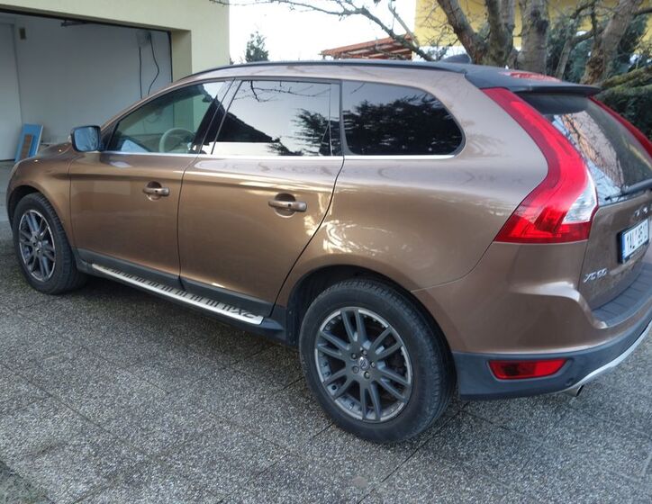 Volvo XC60 5