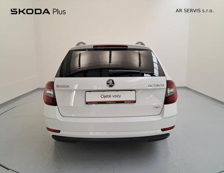 Škoda Octavia 9