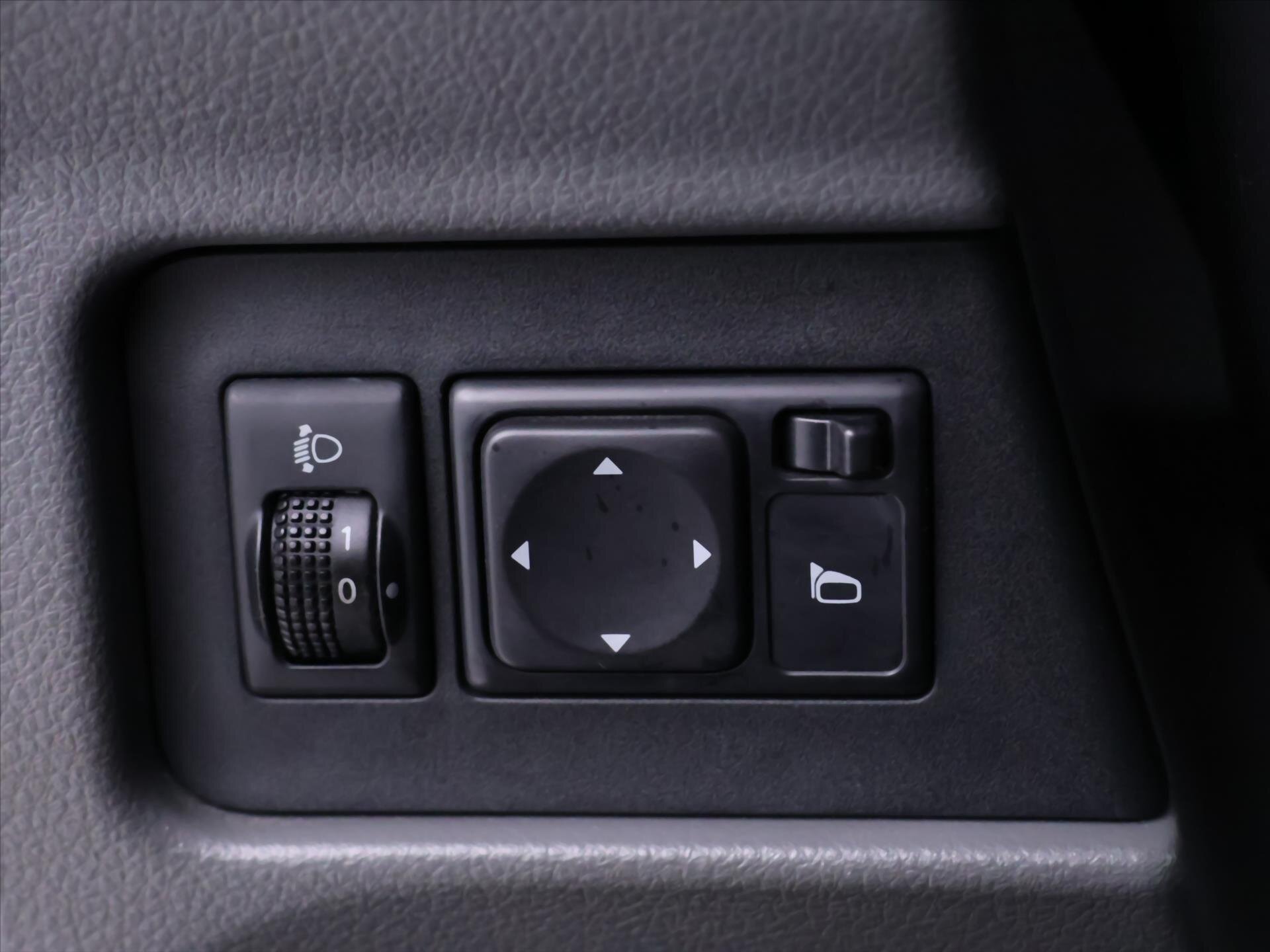 Nissan NV200 VAN / Minibus 1,5 l 81 kw