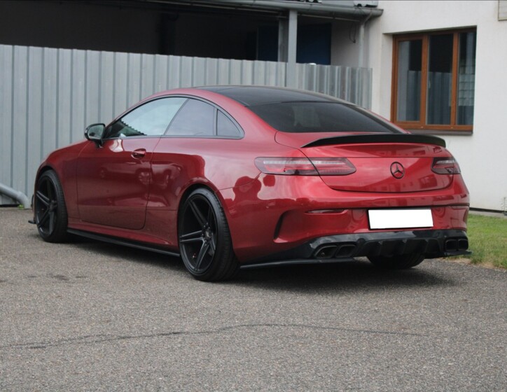 Mercedes-Benz Třídy E 7