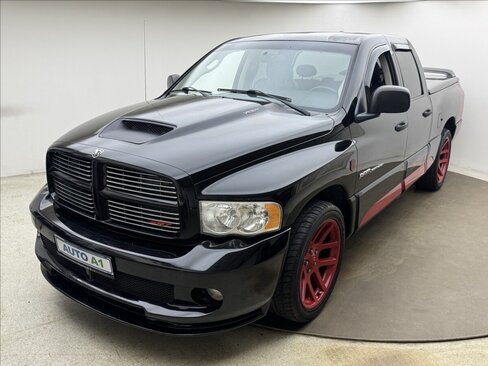 Dodge RAM Pick-up 8,3 l 372 kw