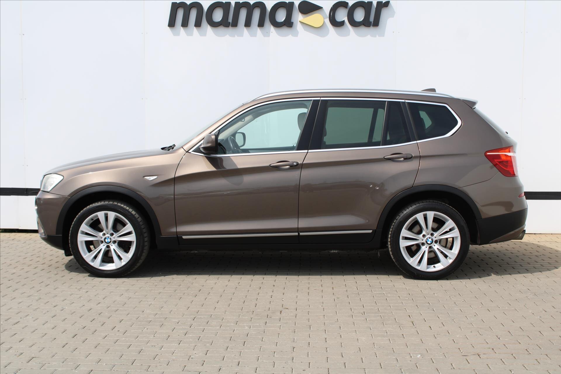 BMW X3 SUV 3,0 l 225 kw