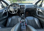 Peugeot 2008 SUV / Terénní 1,6 l 84 kw