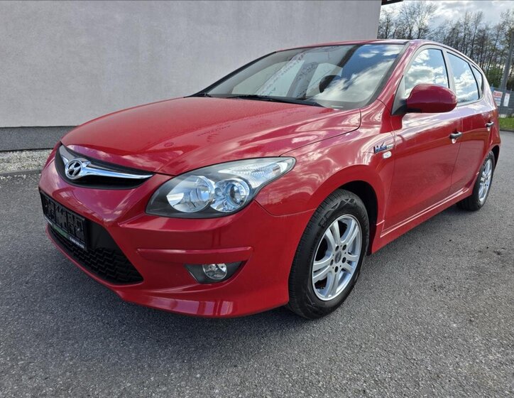 Hyundai i30 Hatchback 1,4 l 77 kw