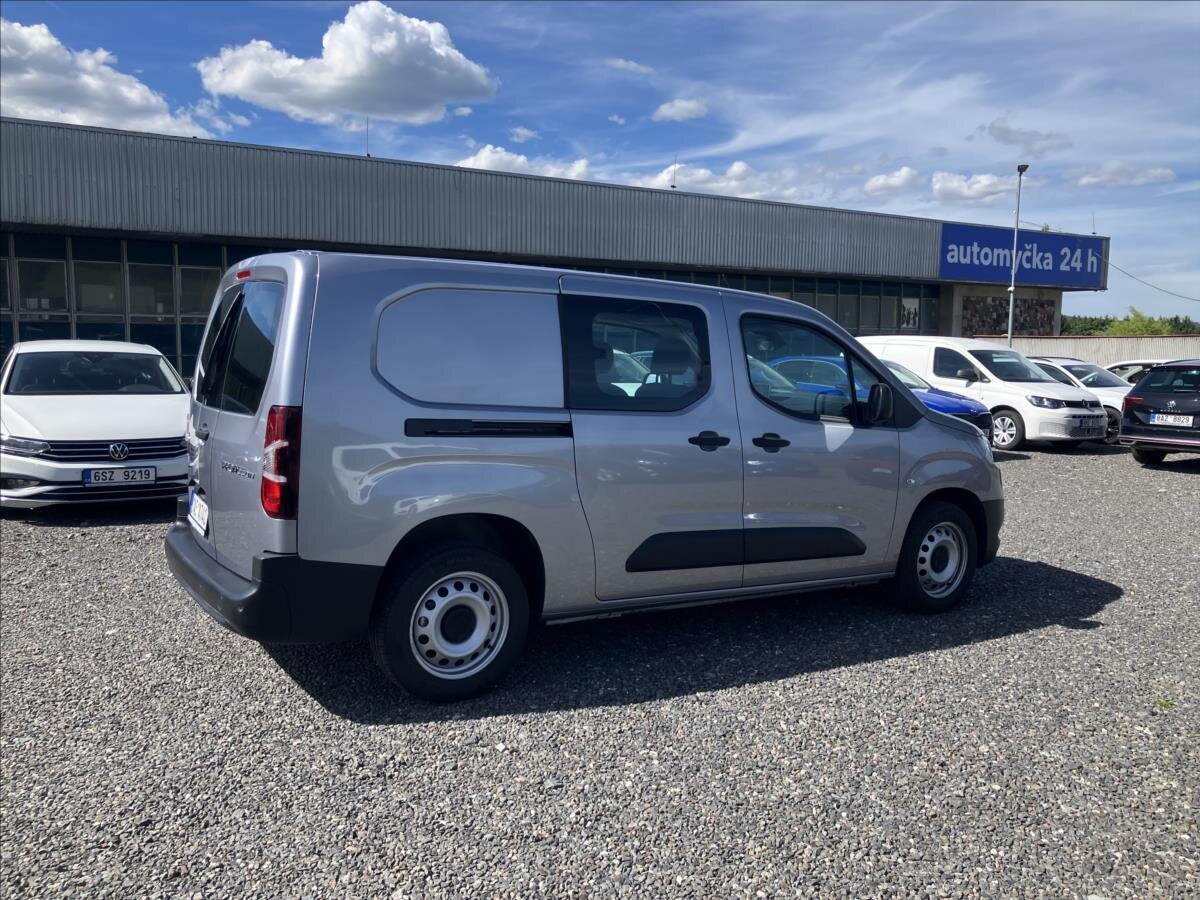 Toyota ProAce Kombi 1,2 l 81 kw