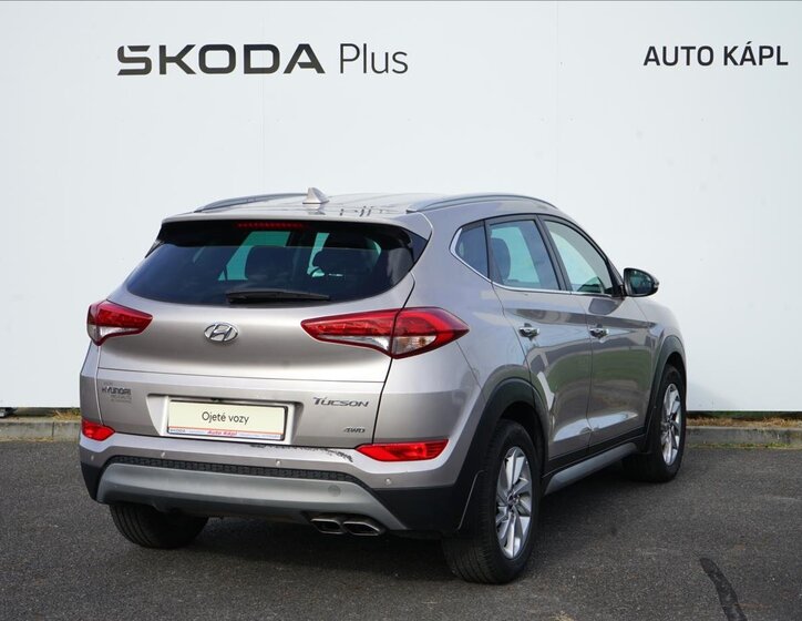 Hyundai Tucson 2