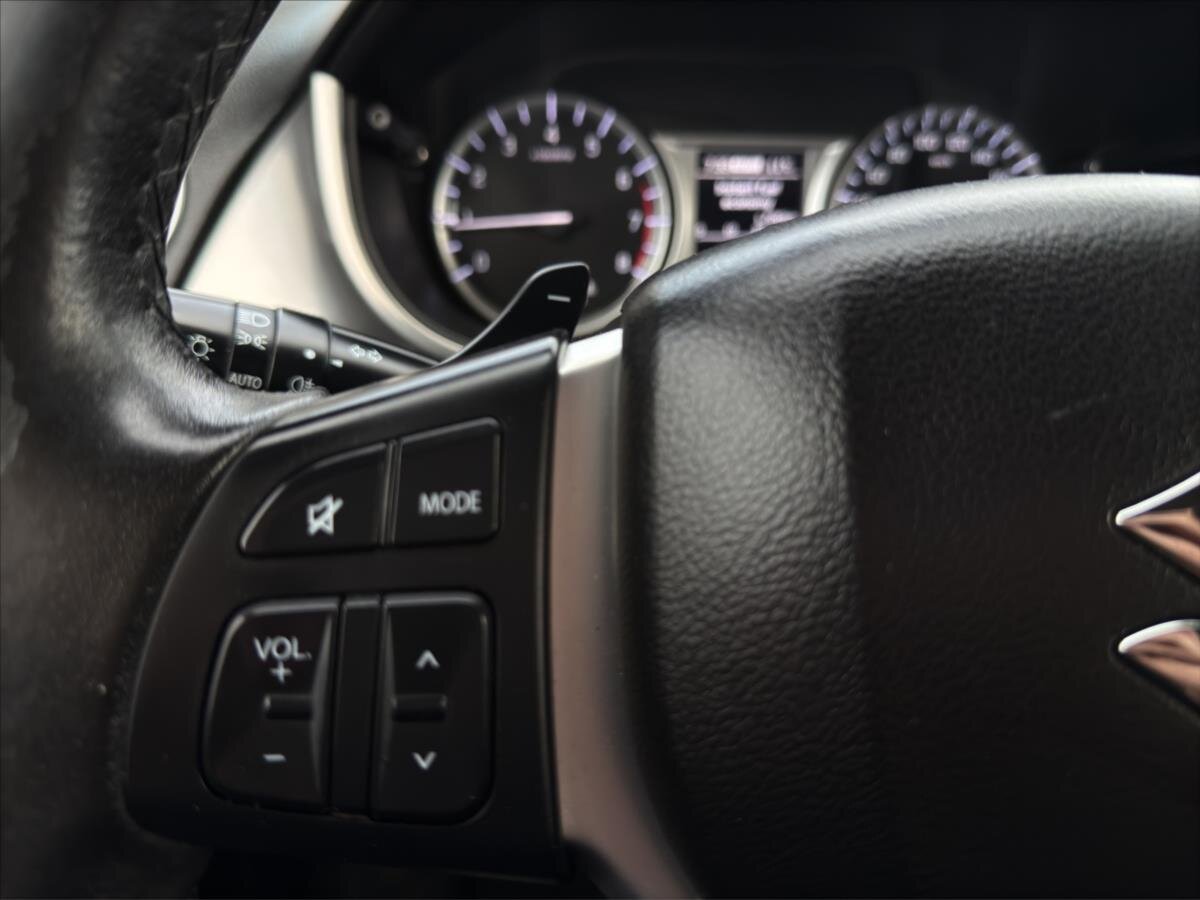 Suzuki Vitara SUV / Terénní 1,6 l 88 kw