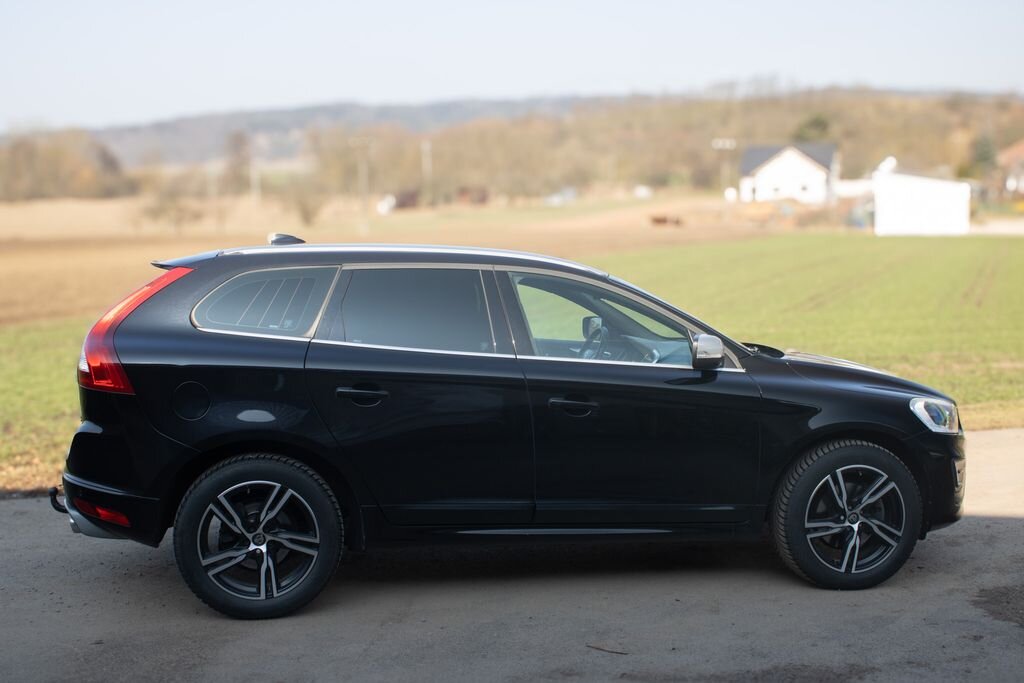 Volvo XC60 SUV / Terénní 2,0 l 140 kw