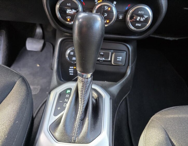 Jeep Renegade SUV / Terénní 2,0 l 103 kw