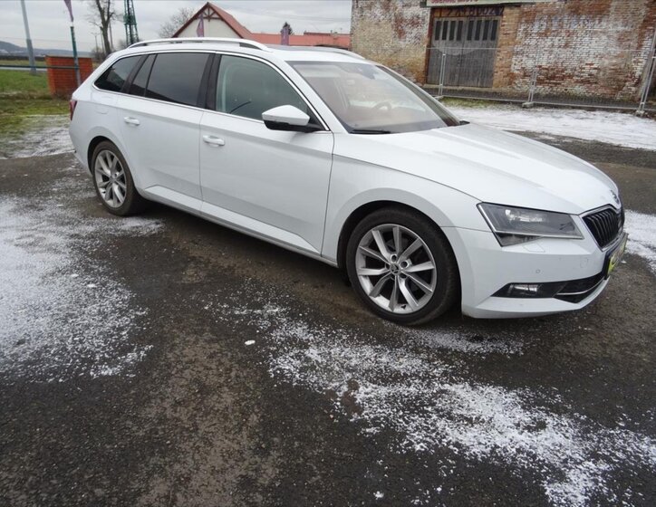 Škoda Superb 2