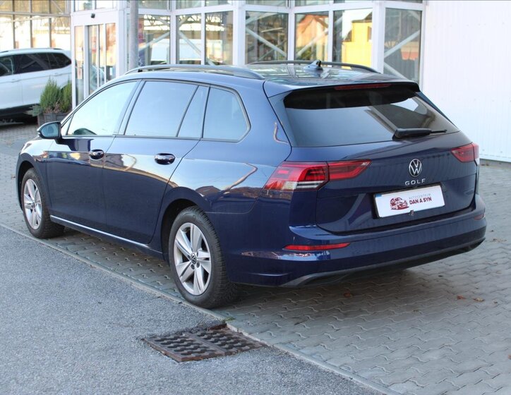 Volkswagen Golf Kombi 1,5 l 96 kw