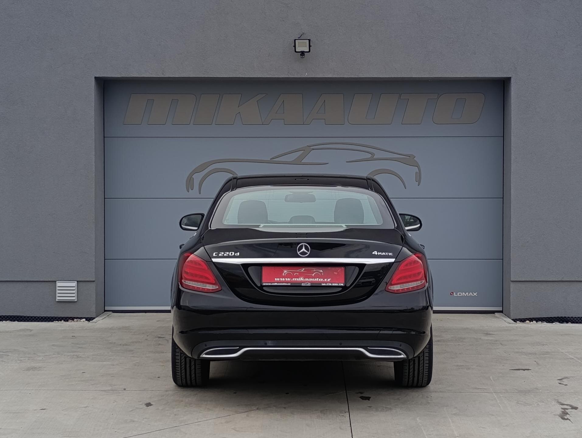 Mercedes-Benz Třídy C Sedan / Limuzína 2,1 l 125 kw