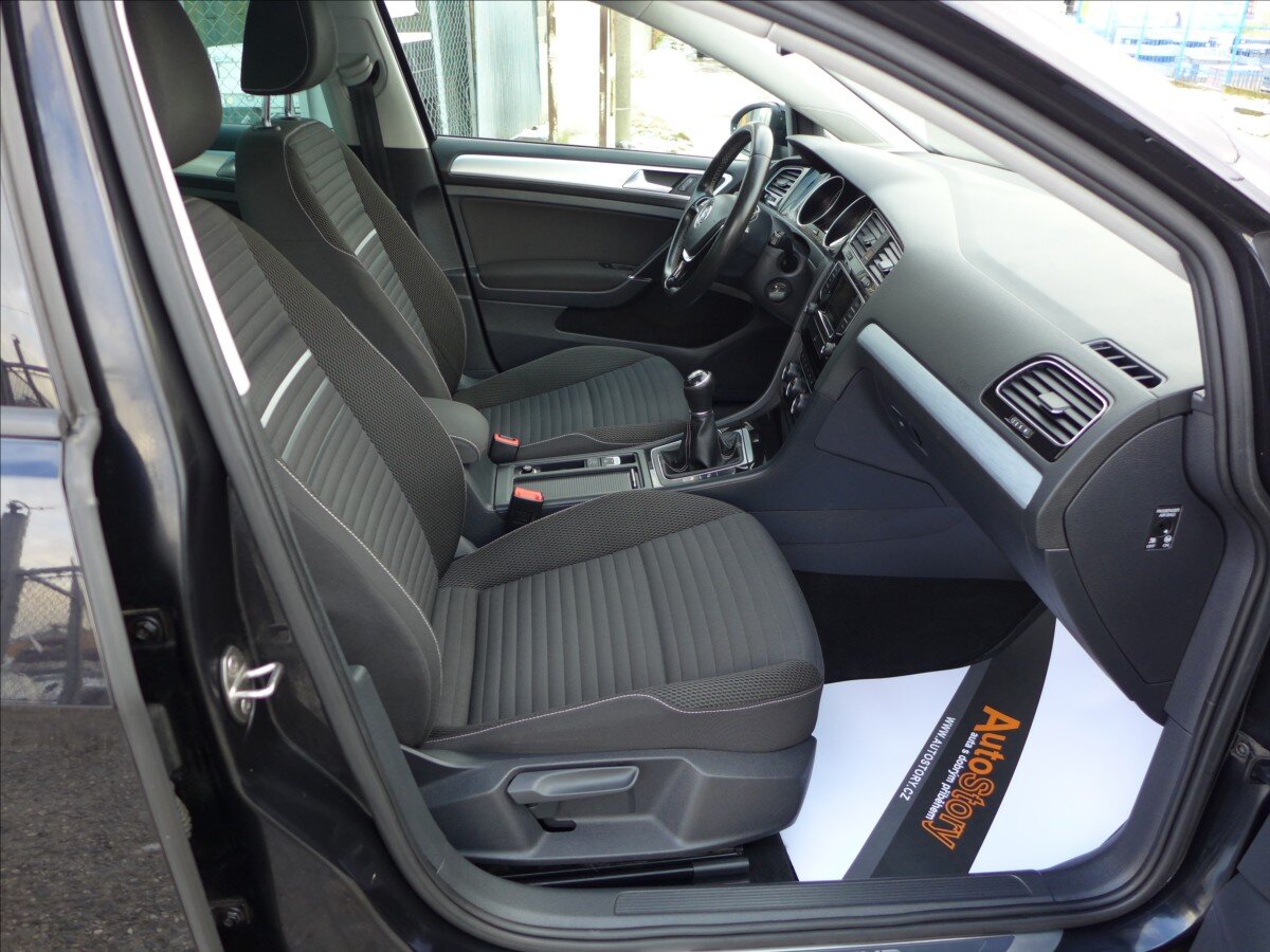 Volkswagen Golf Hatchback 1,2 l 81 kw