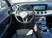 Mercedes-Benz Třídy E Kombi 2,0 l 143 kw