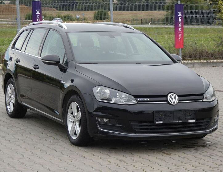 Volkswagen Golf 15