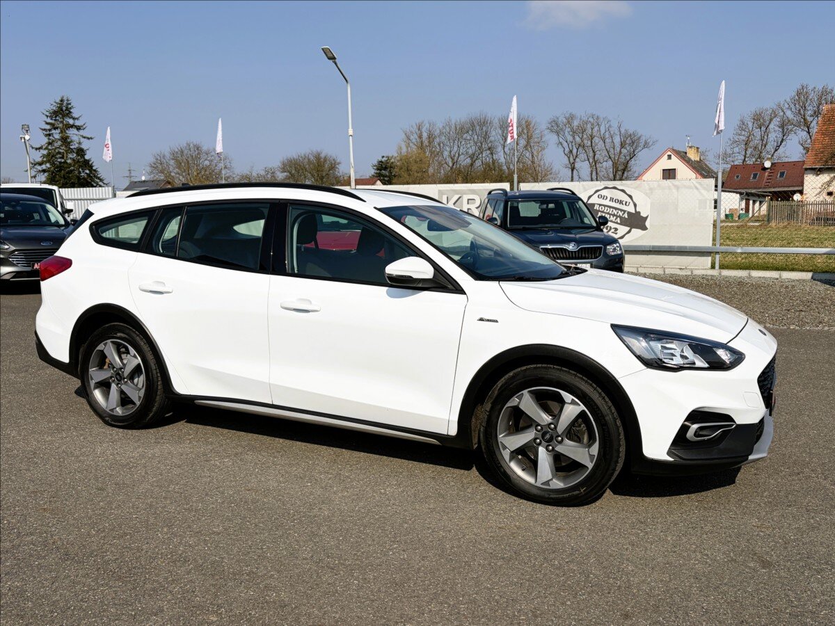 Ford Focus Kombi 1,5 l 110 kw