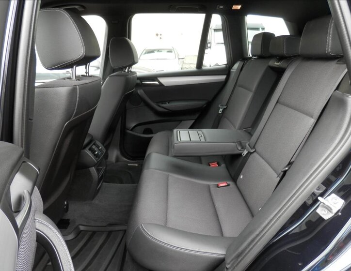 BMW X3 SUV 2,0 l 140 kw