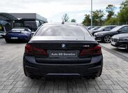BMW M5 5