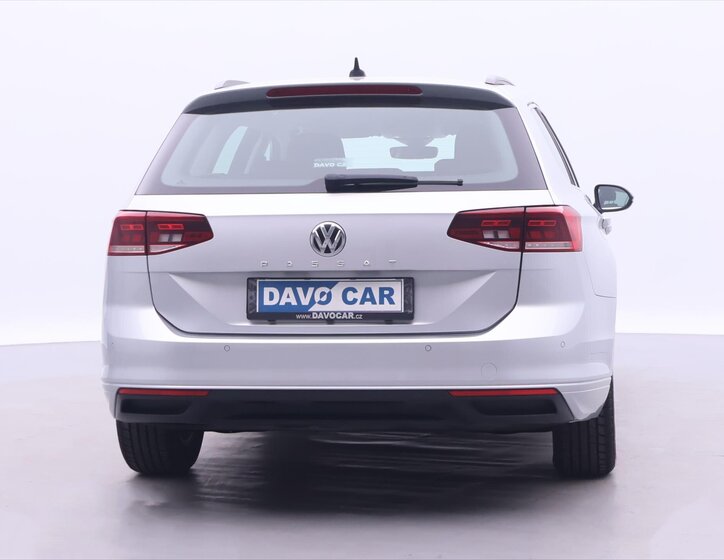 Volkswagen Passat Kombi 1,6 l 88 kw