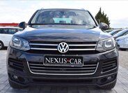 Volkswagen Touareg 2