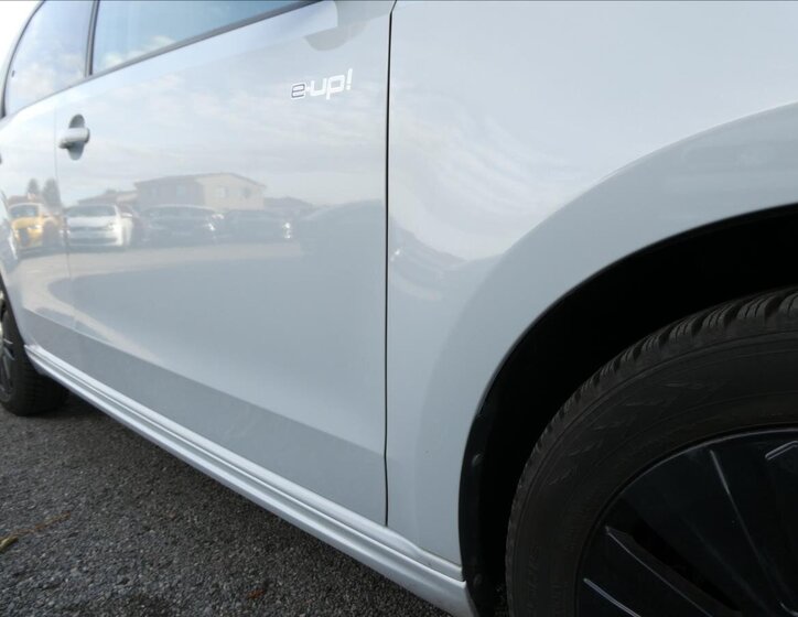 Volkswagen e-up! Hatchback 0,0 60 kw