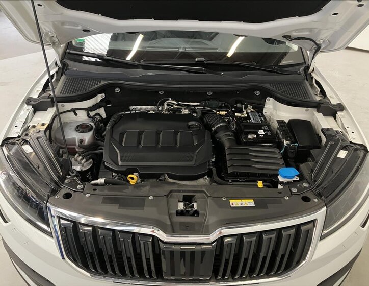 Škoda Karoq SUV / Terénní 2,0 l 85 kw