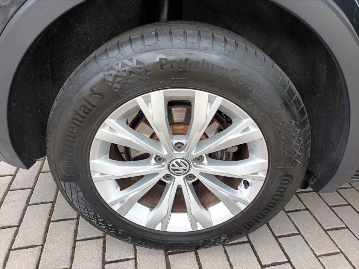 Volkswagen Tiguan SUV / Terénní 2,0 l 110 kw