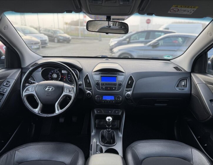 Hyundai ix35 SUV / Terénní 1,6 l 99 kw