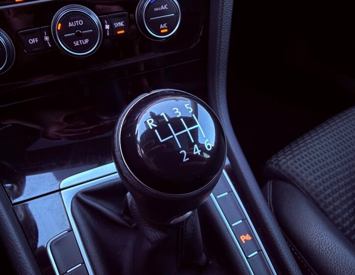 Volkswagen Golf Kombi 2,0 l 110 kw