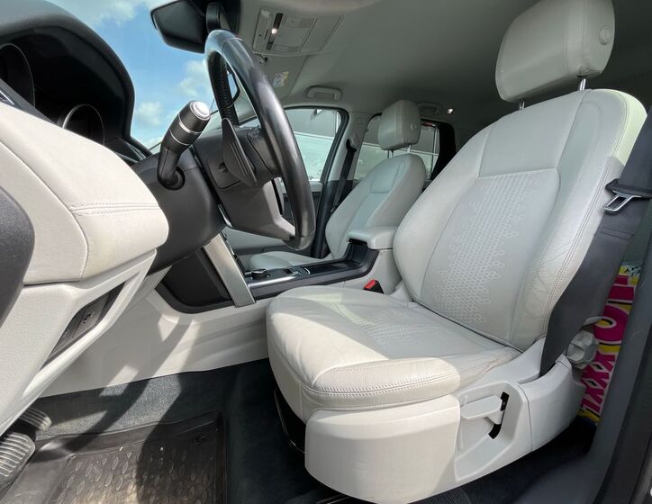 Land Rover Discovery Sport 7