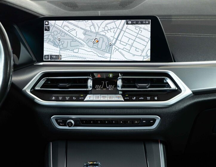 BMW X5 SUV / Terénní 3,0 l 210 kw