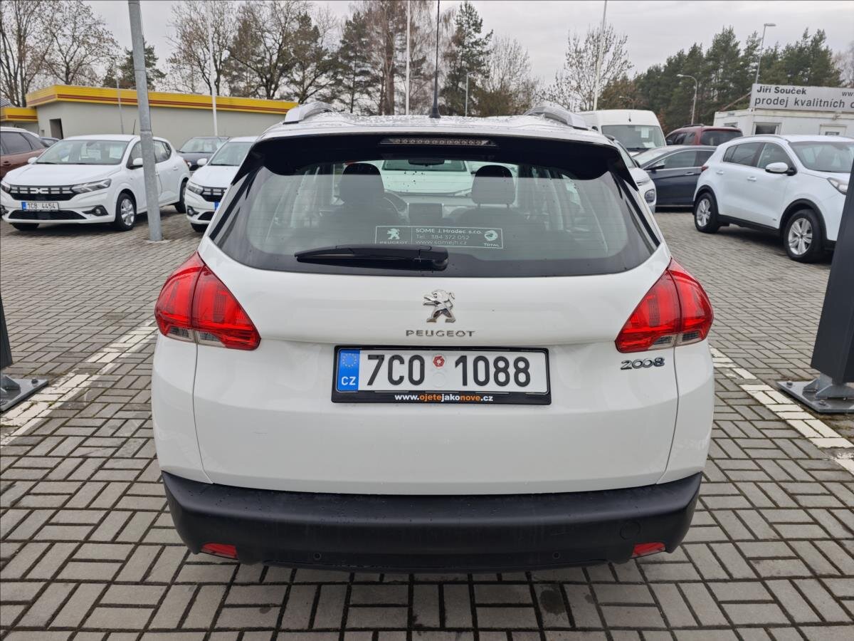 Peugeot 2008 SUV / Terénní 1,2 l 60 kw