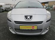 Peugeot 5008 MPV 2,0 l 120 kw