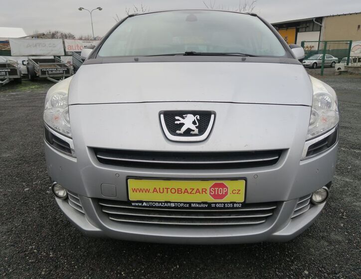 Peugeot 5008 MPV 2,0 l 120 kw