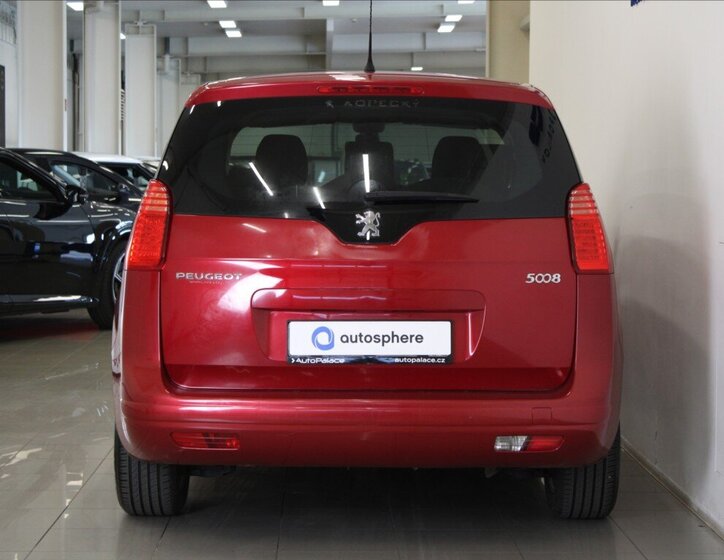 Peugeot 5008 MPV 1,6 l 88 kw