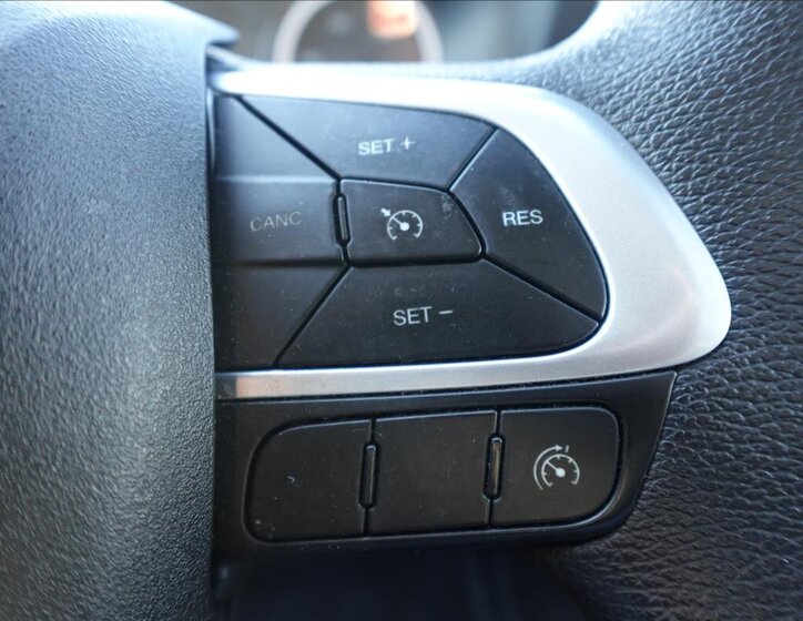 Iveco Daily Ostatní 2,3 l 100 kw