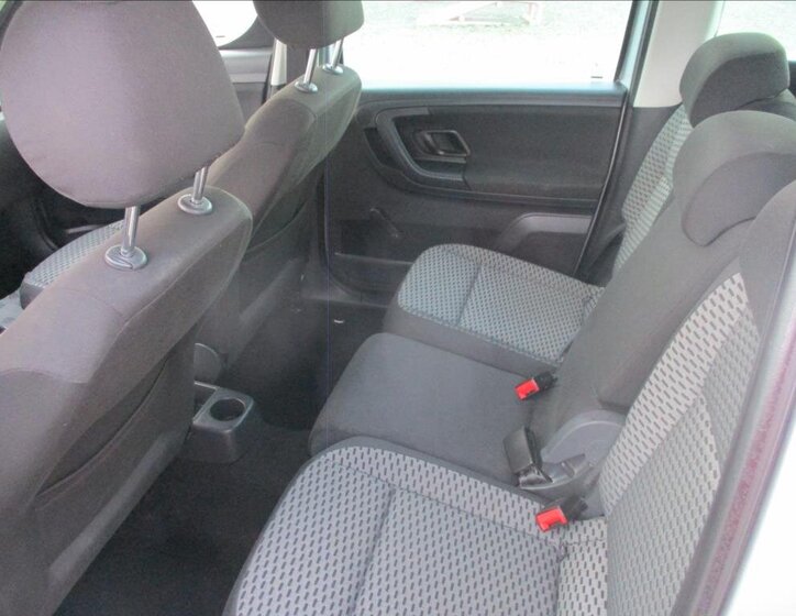 Škoda Roomster Kombi 1,2 l 63 kw