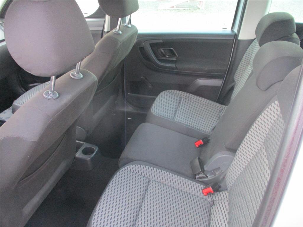 Škoda Roomster Kombi 1,2 l 63 kw