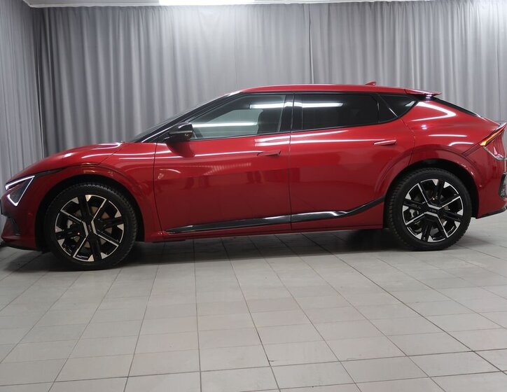 KIA EV6 5