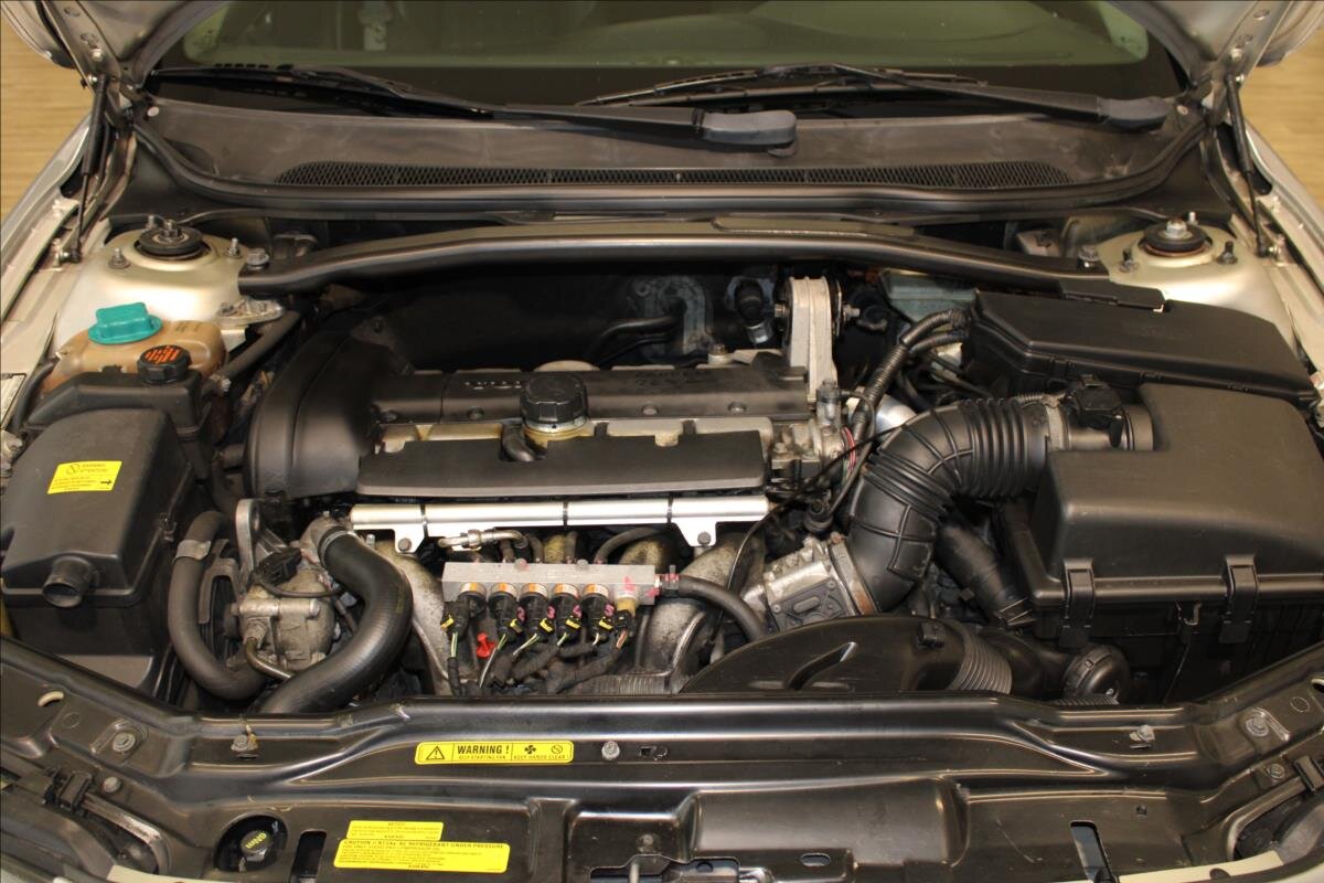 Volvo V70 Kombi 2,4 l 125 kw