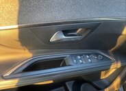 Peugeot 5008 SUV / Terénní 1,5 l 96 kw