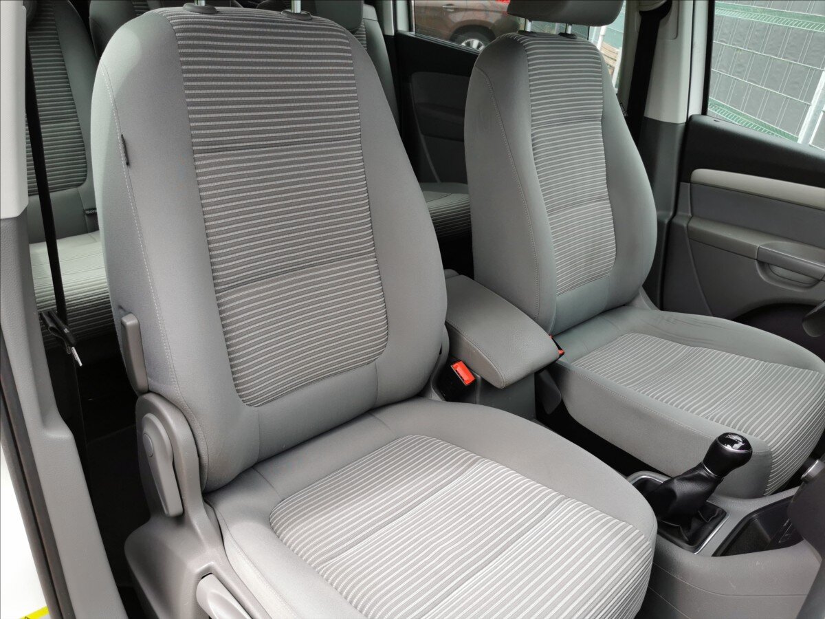 Seat Alhambra Kombi 1,4 l 110 kw