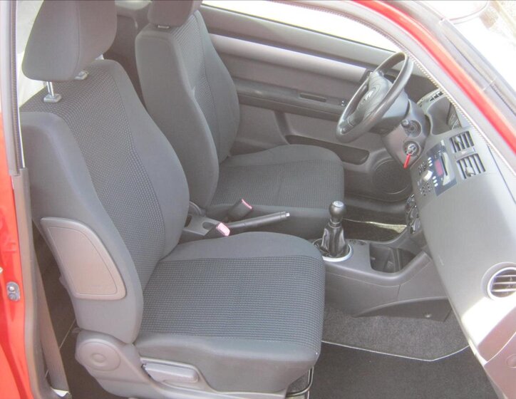 Suzuki Swift Hatchback 1,3 l 67 kw